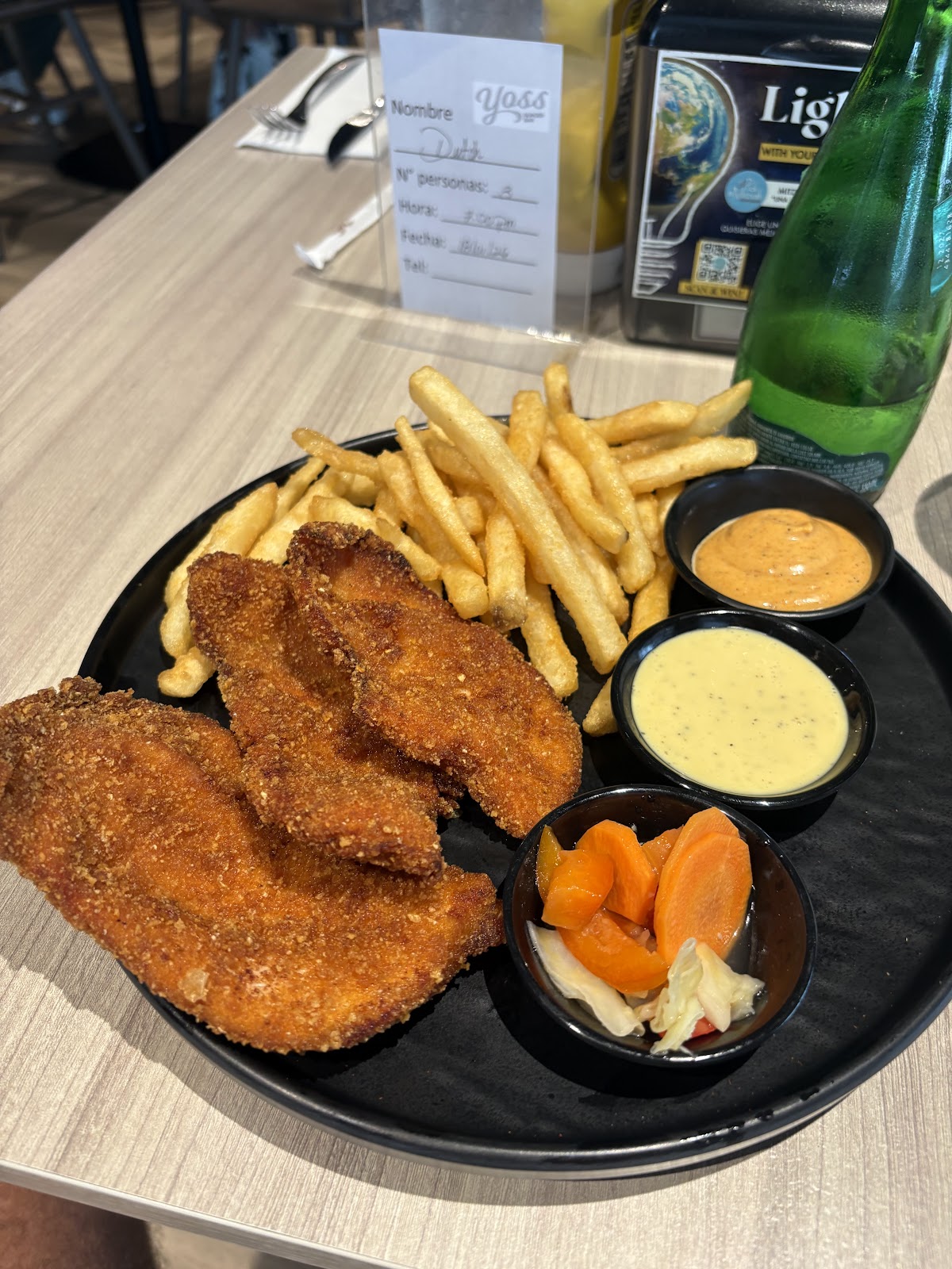 Yoss Burgers